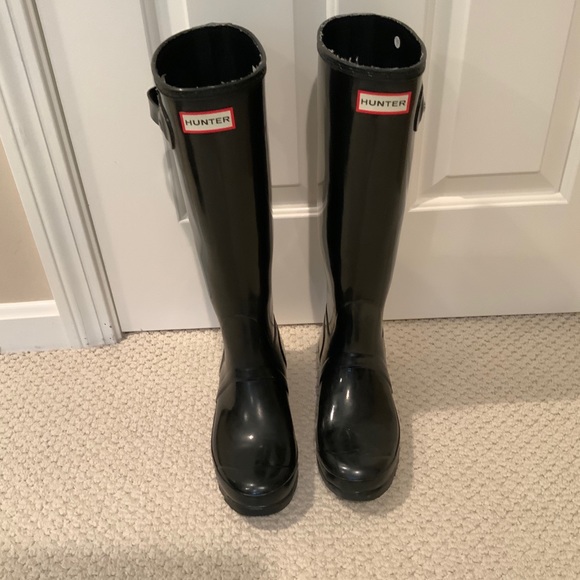 Hunter Shoes - Hunter Women’s Original Tall Gloss Rain Boots Size 8